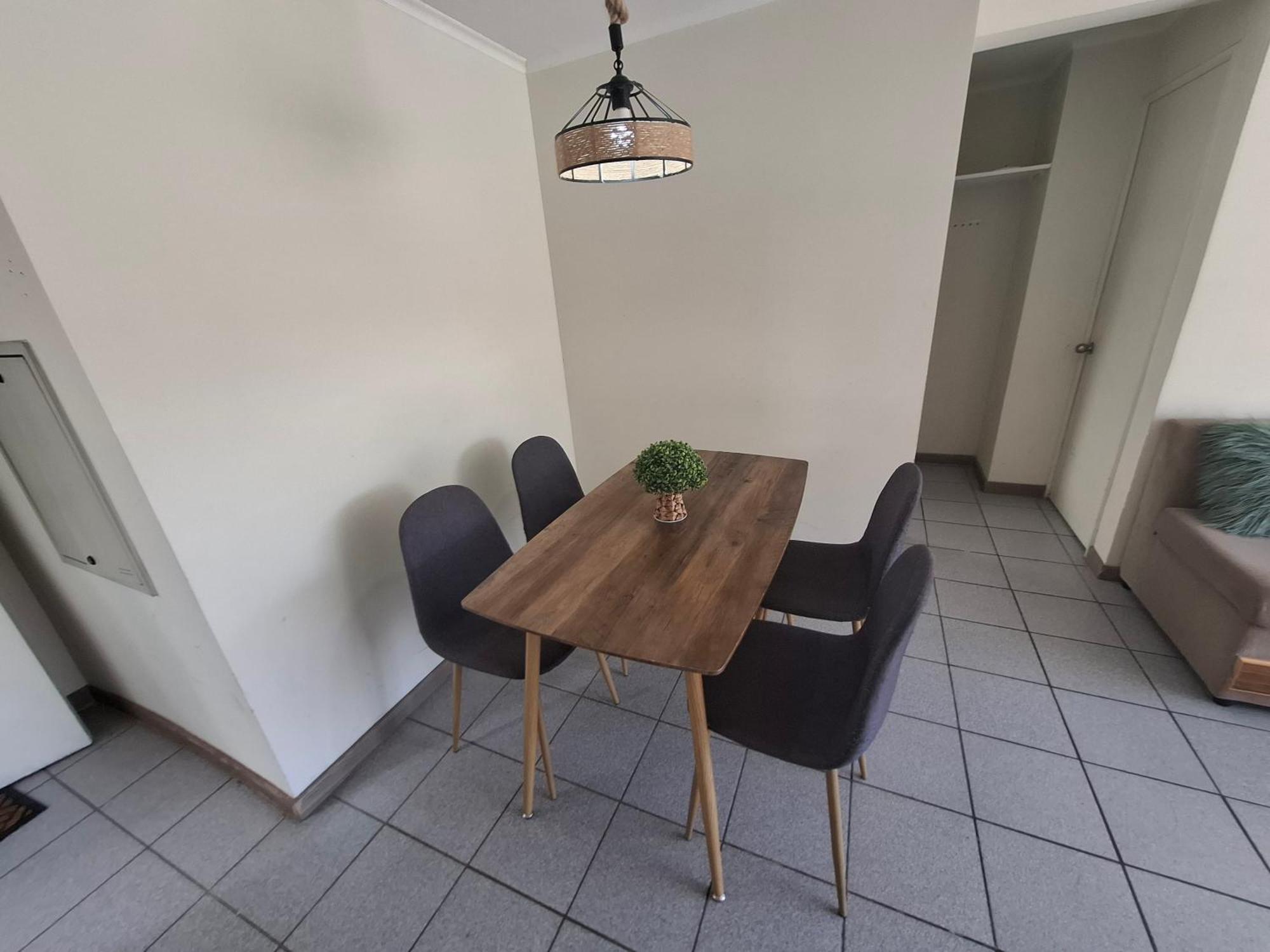 Enea Airport Apartamento Santiago